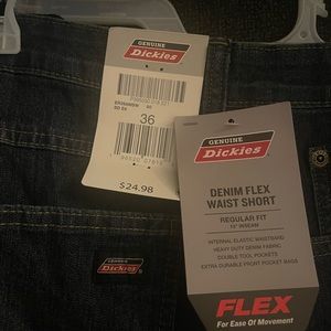 Bundle of two pairs of dickies flex work shorts size 36
